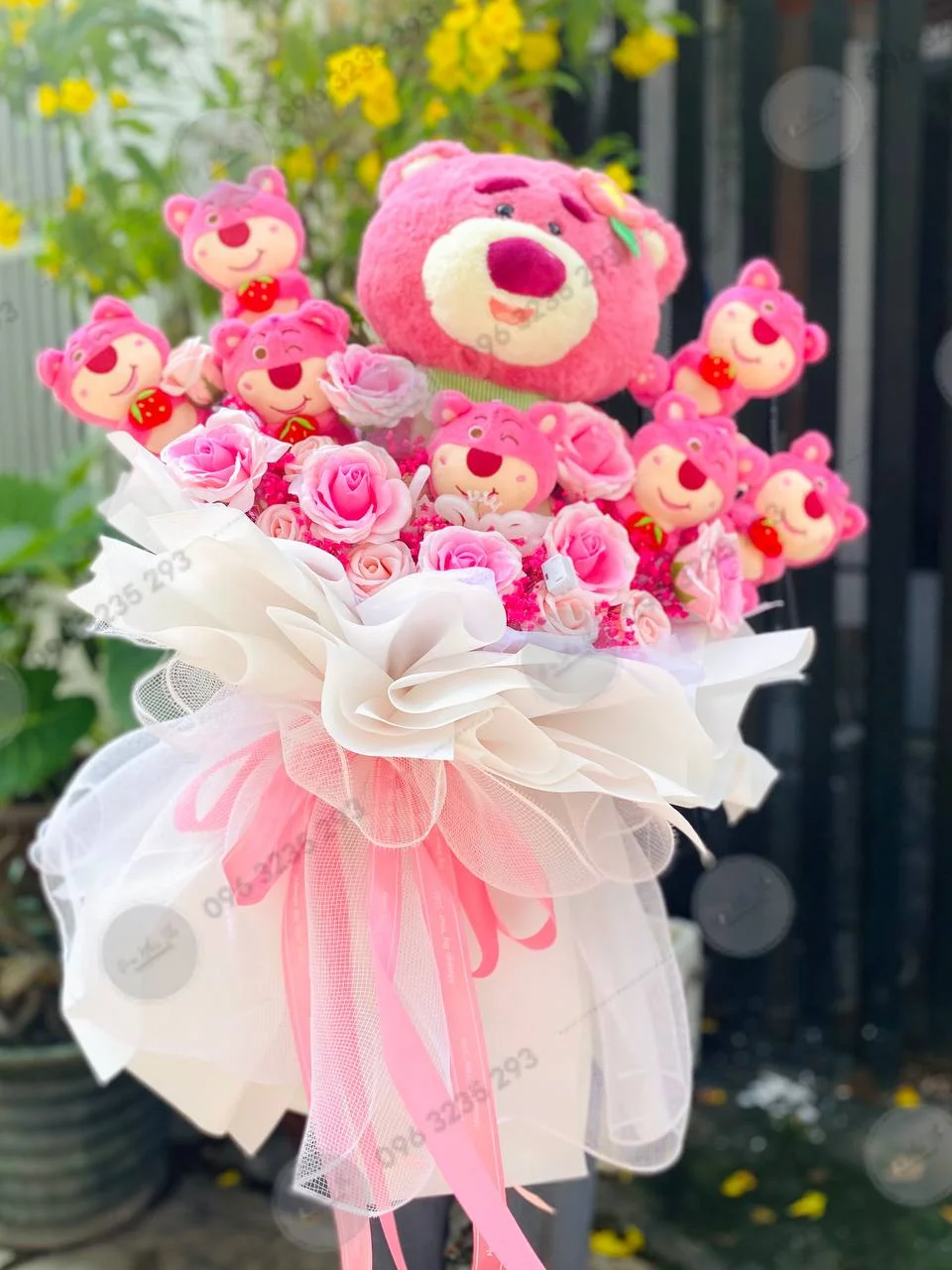 Bó Hoa Gấu Bông Khổng Lồ - Hồng - 002