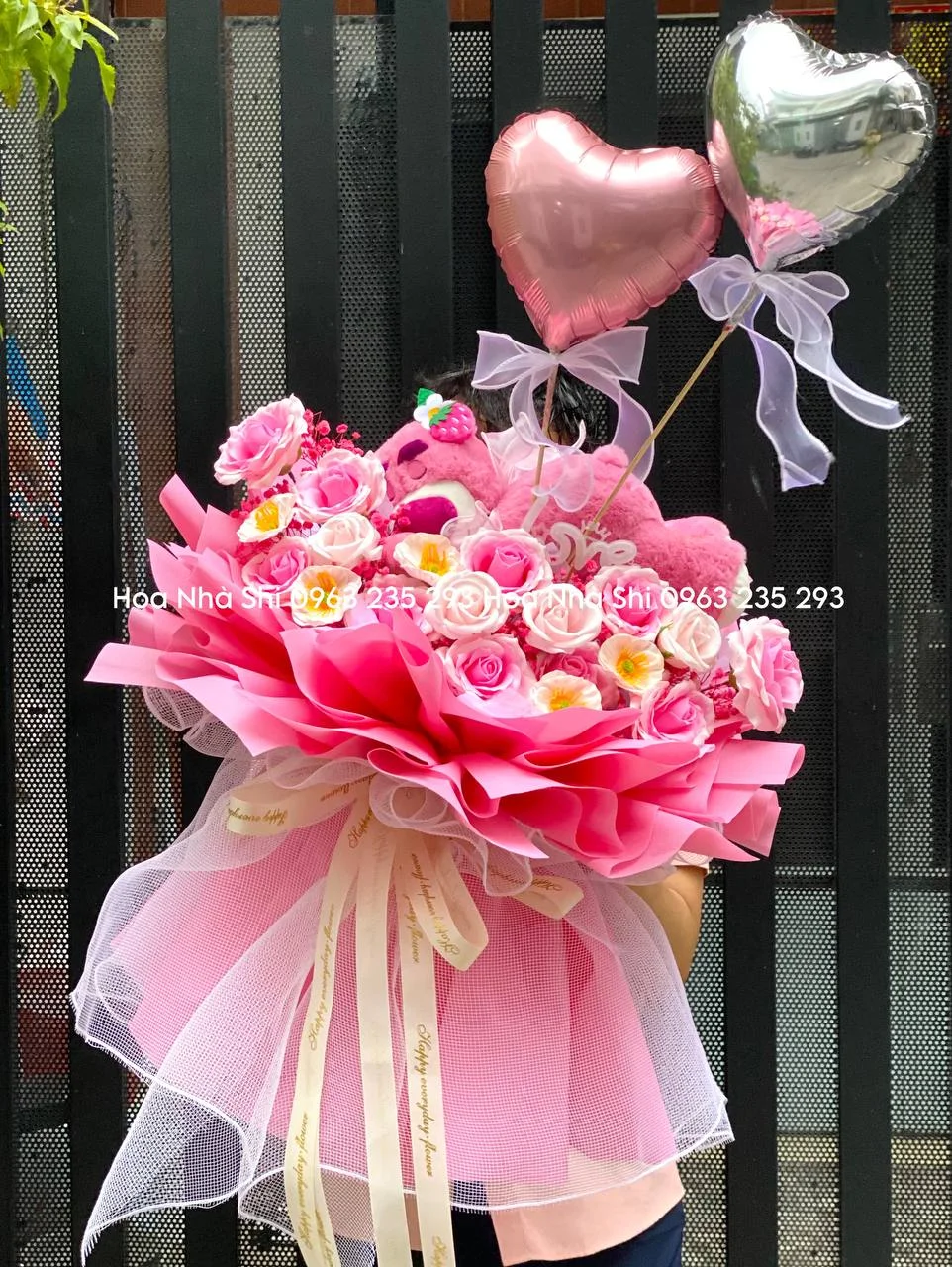 Bó Hoa Sáp Thơm Mix Gấu Dâu - Hồng - 001